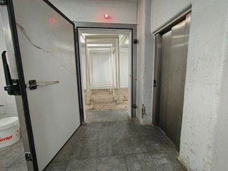 Edificio en venta en Zubia (La)
