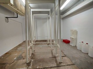 Edificio en venta en Zubia (La)