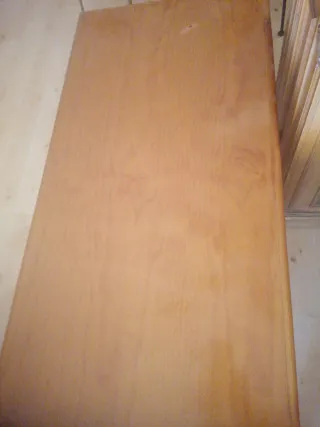 Mesita de centro de madera