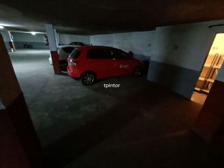 Garaje en venta en Ciudad Monumental en Cáceres