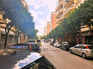 Piso en venta en La Buhaira en Sevilla