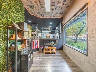 Local comercial en venta en Parque Lisboa - La Paz en Alcorcón