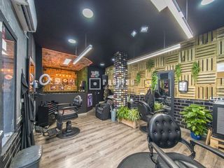 Local comercial en venta en Parque Lisboa - La Paz en Alcorcón