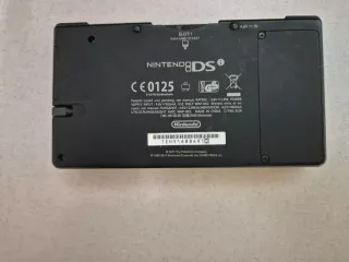 Nintendo DSi Negra Edición Pokémon