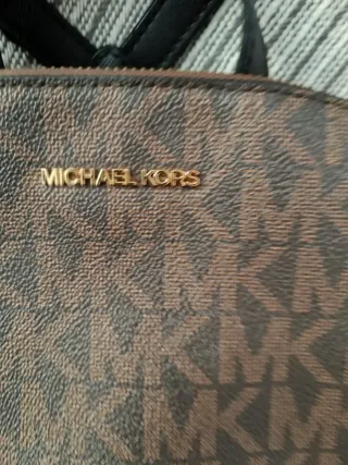 Mochila Michael Kors Marrón y Negra