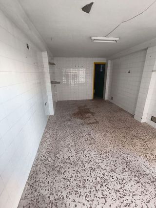 Local comercial en venta en Los Ángeles - Cruz de Caravaca en Almería