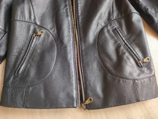 Giubbotto vera pelle nero taglia S