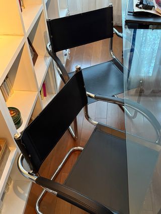 Mesa de comedor/reuniones negra y metal