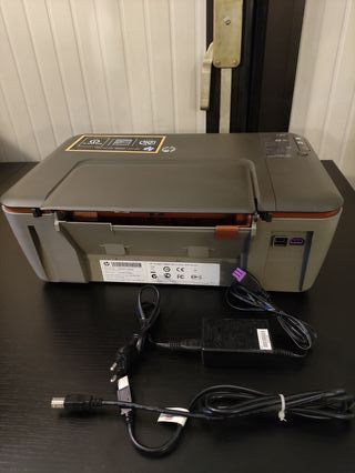 Stampante HP Deskjet 2050A Scanner Copia