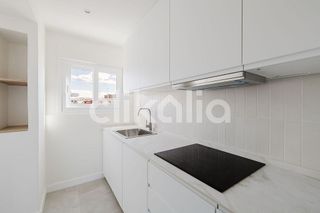 Piso en venta en Parque Ayala - Jardín de la Abadía - Huelín en Málaga