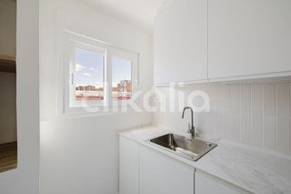 Piso en venta en Parque Ayala - Jardín de la Abadía - Huelín en Málaga