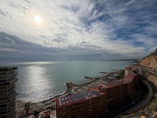 Piso en venta en Albufereta en Alicante