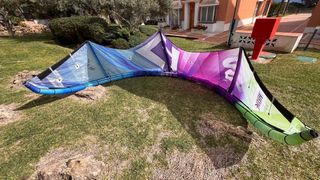 Kite Harlem Thrive 8m 2025