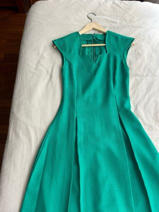 Elegante vestido verde