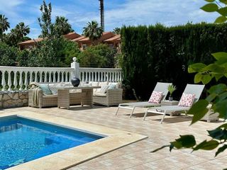 Chalet en alquiler en El Faro de Calaburra - Chaparral en Mijas