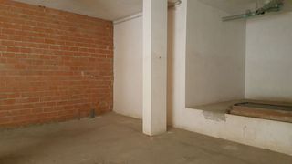 Local comercial en alquiler en Foios