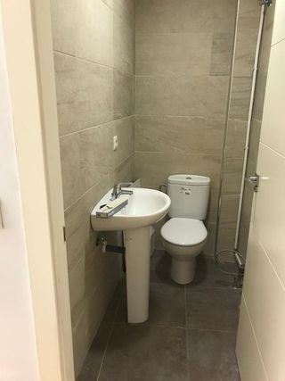 Local comercial en alquiler en Arturo Eyres - La Rubia en Valladolid