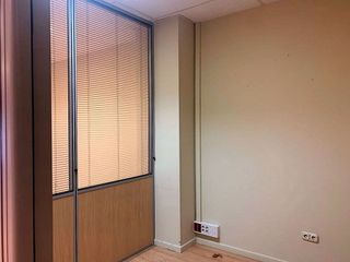 Local comercial en alquiler en San Martín en Vitoria-Gasteiz
