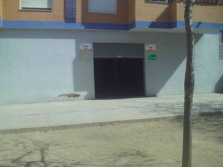 Local comercial en alquiler en San José - Los Metales en Sagunto