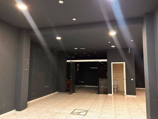 Local comercial en alquiler en L´Illa perduda en Valencia