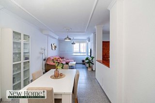 Casa adosada en venta en Roquetas Centro en Roquetas de Mar