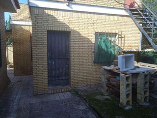 Chalet en venta en Espartinas