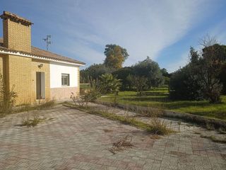 Chalet en venta en Espartinas