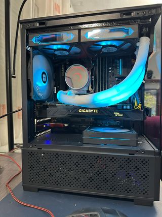 TORRE i7 7700K GRAFICA 1080 8Gb 32Gb RAM