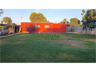 Casa en venta en Carmona