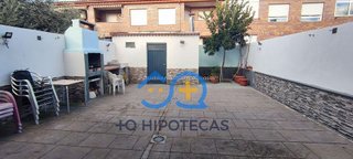 Casa adosada en venta en Tiemblo (El)