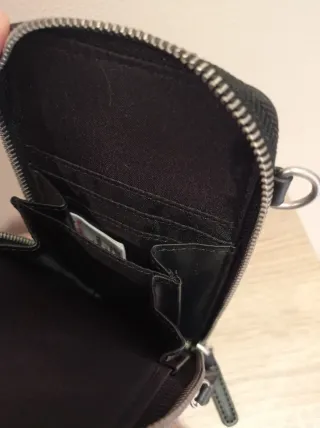 Bolso bandolera Superdry negro