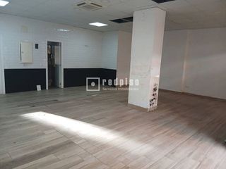 Local comercial en venta en Mariblanca - Villafontana en Móstoles