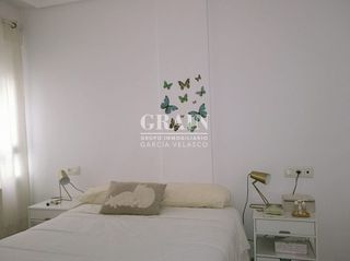 Piso en venta en Santa Cruz - Industria - Polígono Campollano en Albacete