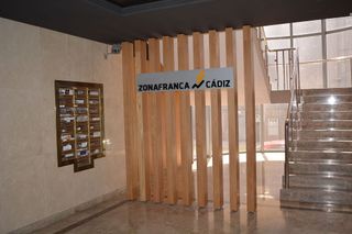 Oficina en alquiler en Cortadura - Zona Franca  en Cádiz