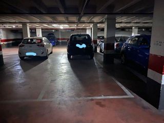 Garaje en alquiler en Ruiseñores en Zaragoza