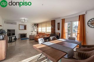 Chalet en venta en Crta. De la Sierra en Granada