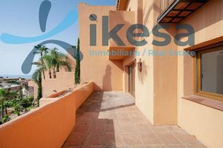 Casa adosada en venta en Calahonda en Mijas