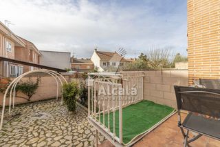 Casa en venta en Loeches