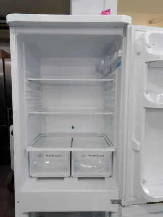Nevera Indesit Blanca