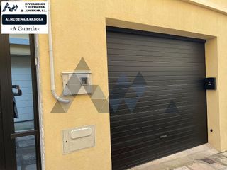 Casa adosada en venta en Guarda (A)