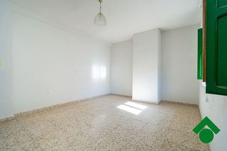 Casa pareada en venta en Pinos Puente