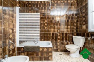 Casa pareada en venta en Pinos Puente