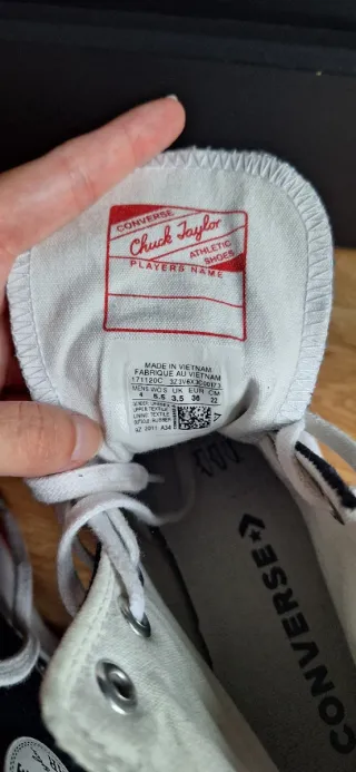 Converse Run Star Hike negras con detalles rojos