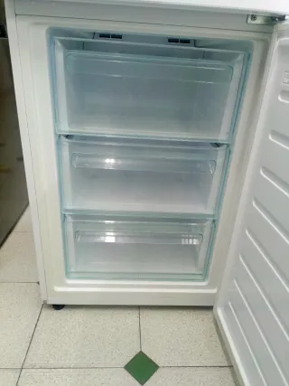 Nevera combi Candy 200/60cm clase E con garantia