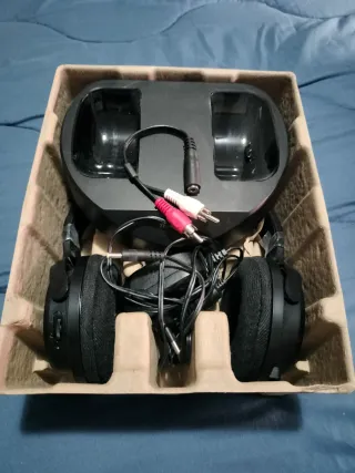 Thomson WHP3001BK Cascos Inalámbricos Negros