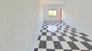 Piso en venta en Reyes Católicos en Alcalá de Henares