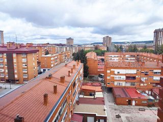 Piso en venta en Pan y Guindas en Palencia