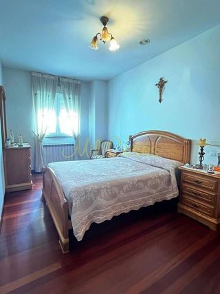 Piso en venta en Noia