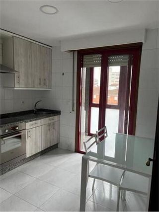 Piso en venta en Barrocanes en Ourense