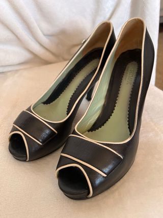 Sportmax tacones piel negro/crema talla 40